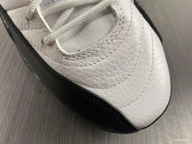 One Kick 130690-125 Taxi 12 Jordan (2013) Retro 0716